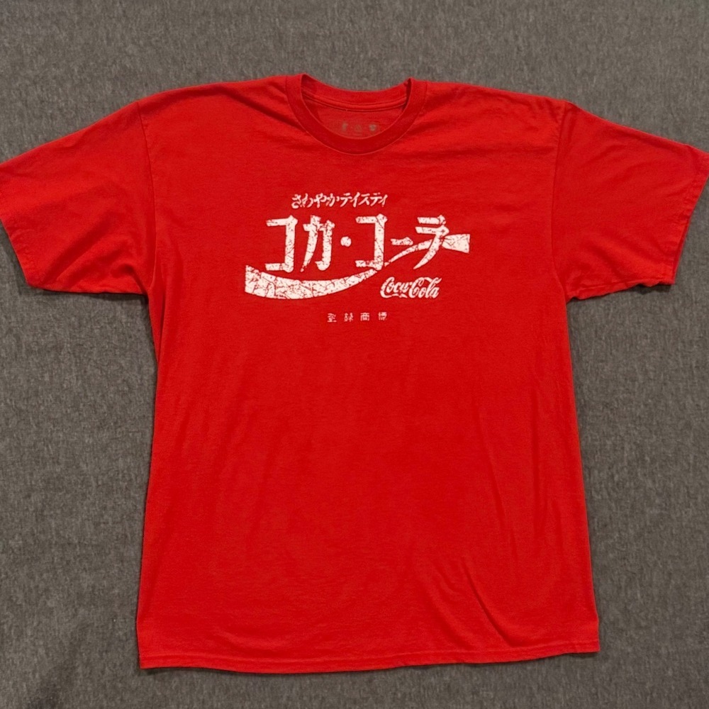 Coca-Cola Japanese Script Logo Graphic TShirt Red Retro XL Unisex LG Pop Culture